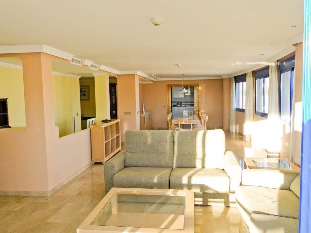 Victoria Beach Apartments Calp Exterior foto