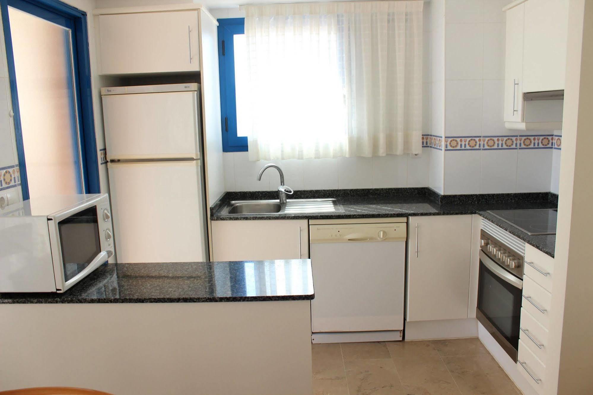 Victoria Beach Apartments Calp Exterior foto